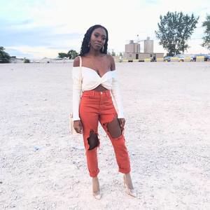 Meet your Posher, Cherise